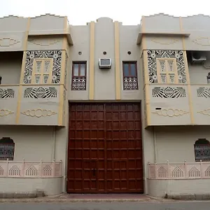 vijaigarh-kothi.hotels-varanasi.com/
