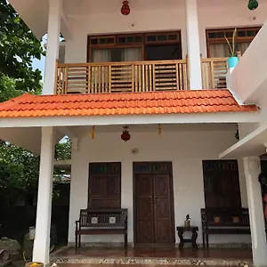 lemon-dew-beach-house.hotels-alappuzha.com/